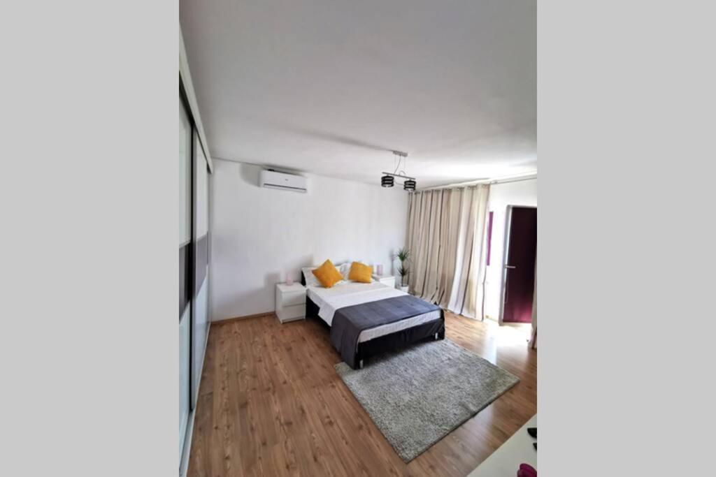 Bertigart Studio Apartment Bucharest Exterior photo